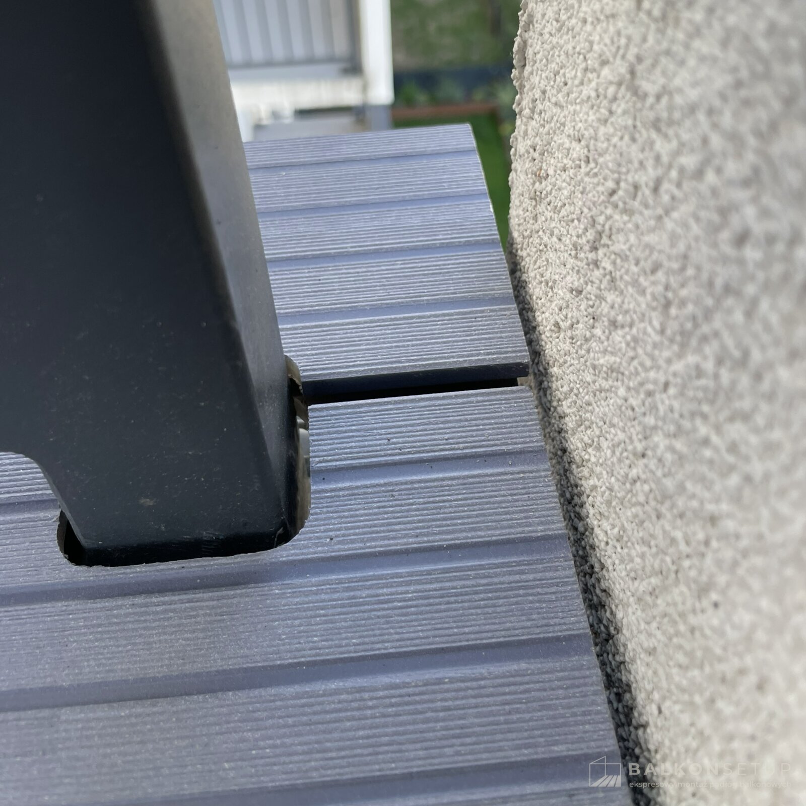 Balkon przy Centralnej - frez